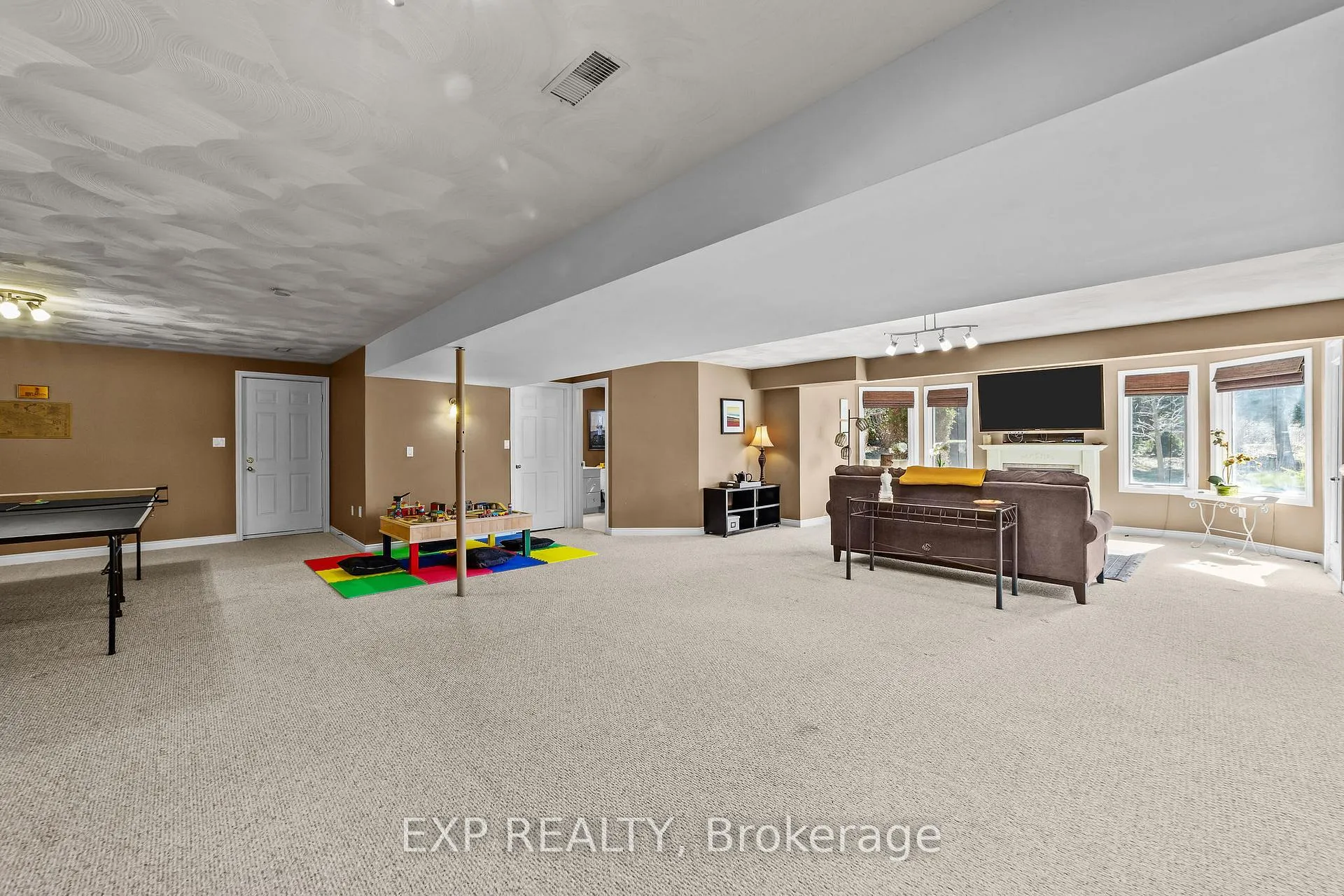 Photo 31 of 8371 Hickory Drive, Strathroy-Caradoc, Rural Strathroy-Caradoc — HOMEH
