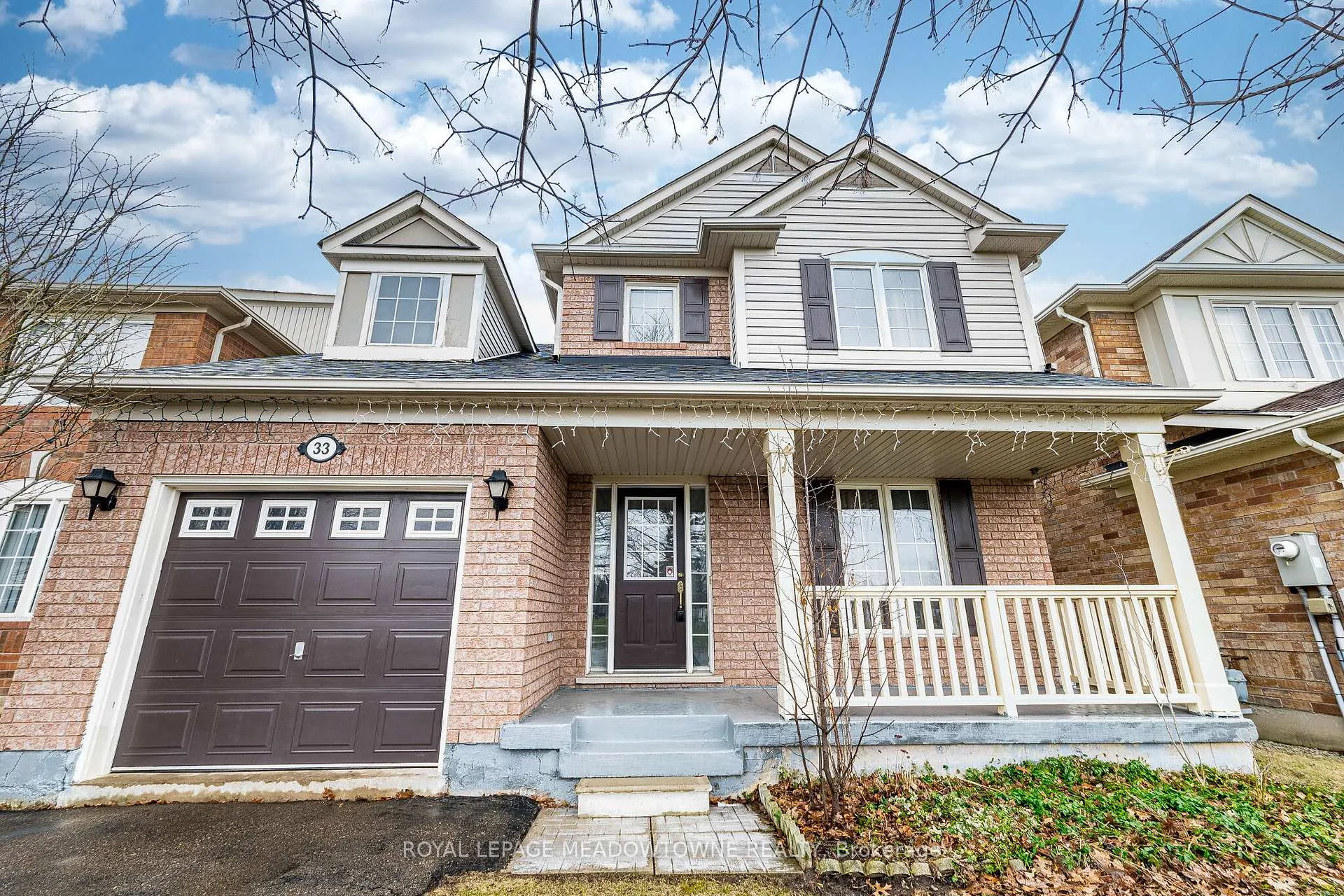 Photo 4 of 33 Sugarhill Drive, Brampton, Fletcher's Meadow — HOMEH