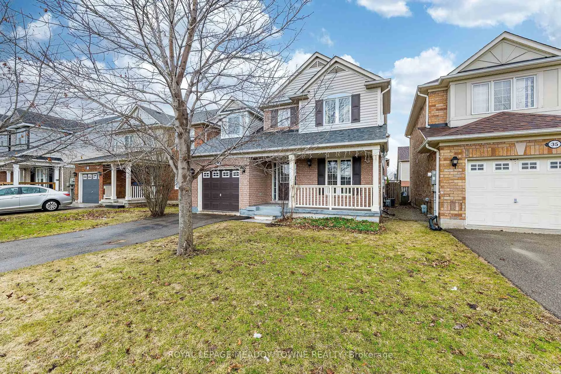 Photo 6 of 33 Sugarhill Drive, Brampton, Fletcher's Meadow — HOMEH