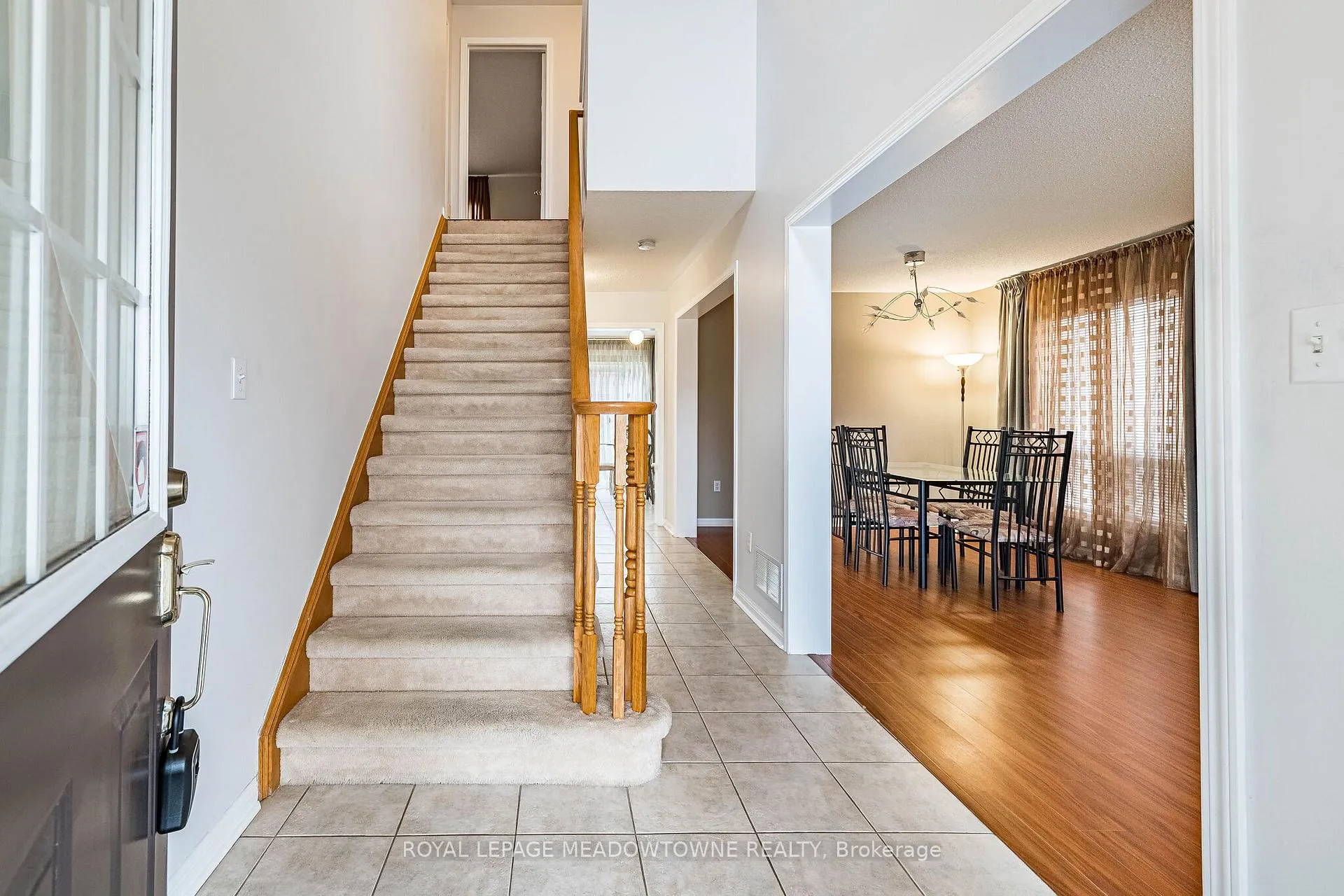 Photo 10 of 33 Sugarhill Drive, Brampton, Fletcher's Meadow — HOMEH