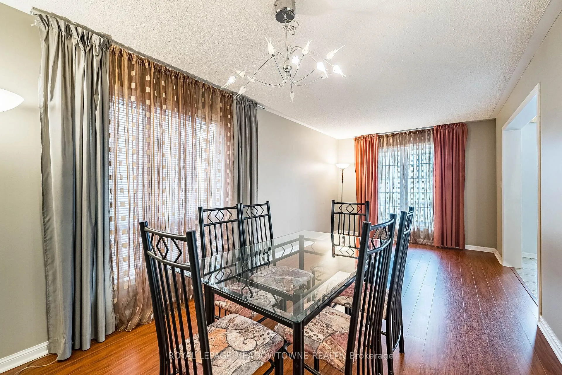 Photo 13 of 33 Sugarhill Drive, Brampton, Fletcher's Meadow — HOMEH