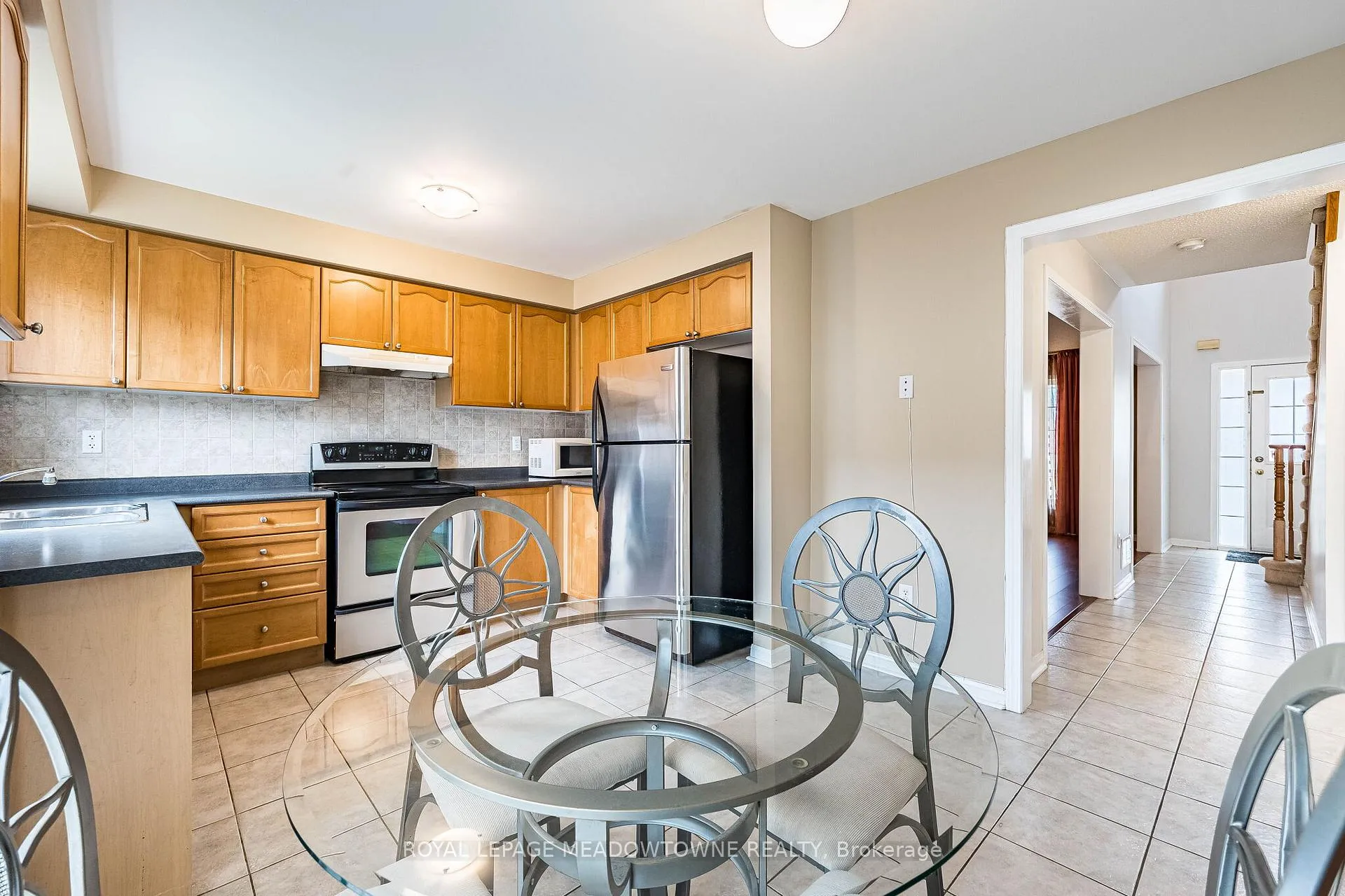 Photo 22 of 33 Sugarhill Drive, Brampton, Fletcher's Meadow — HOMEH
