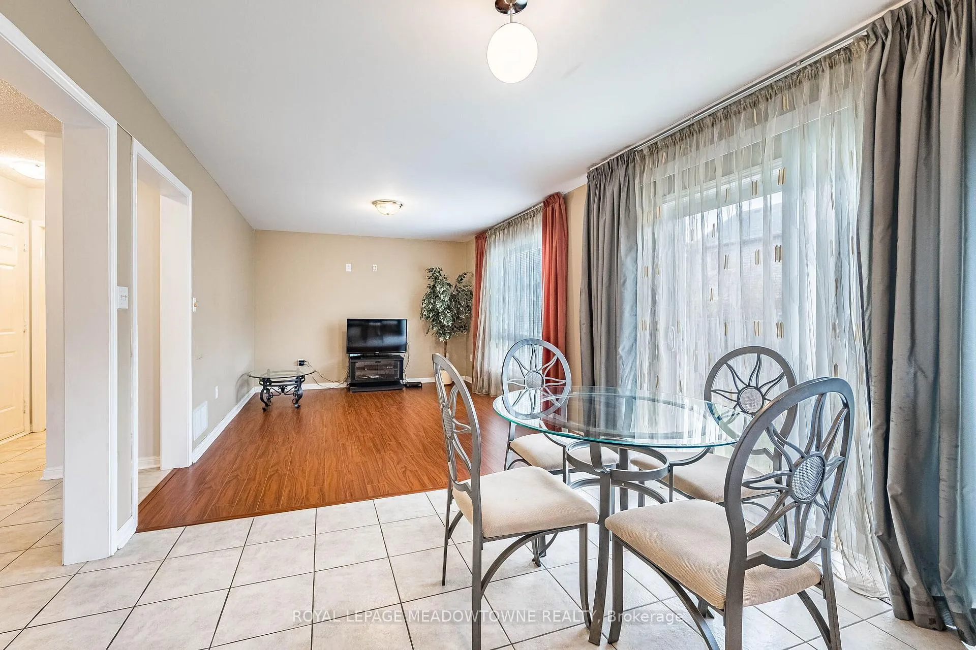 Photo 25 of 33 Sugarhill Drive, Brampton, Fletcher's Meadow — HOMEH