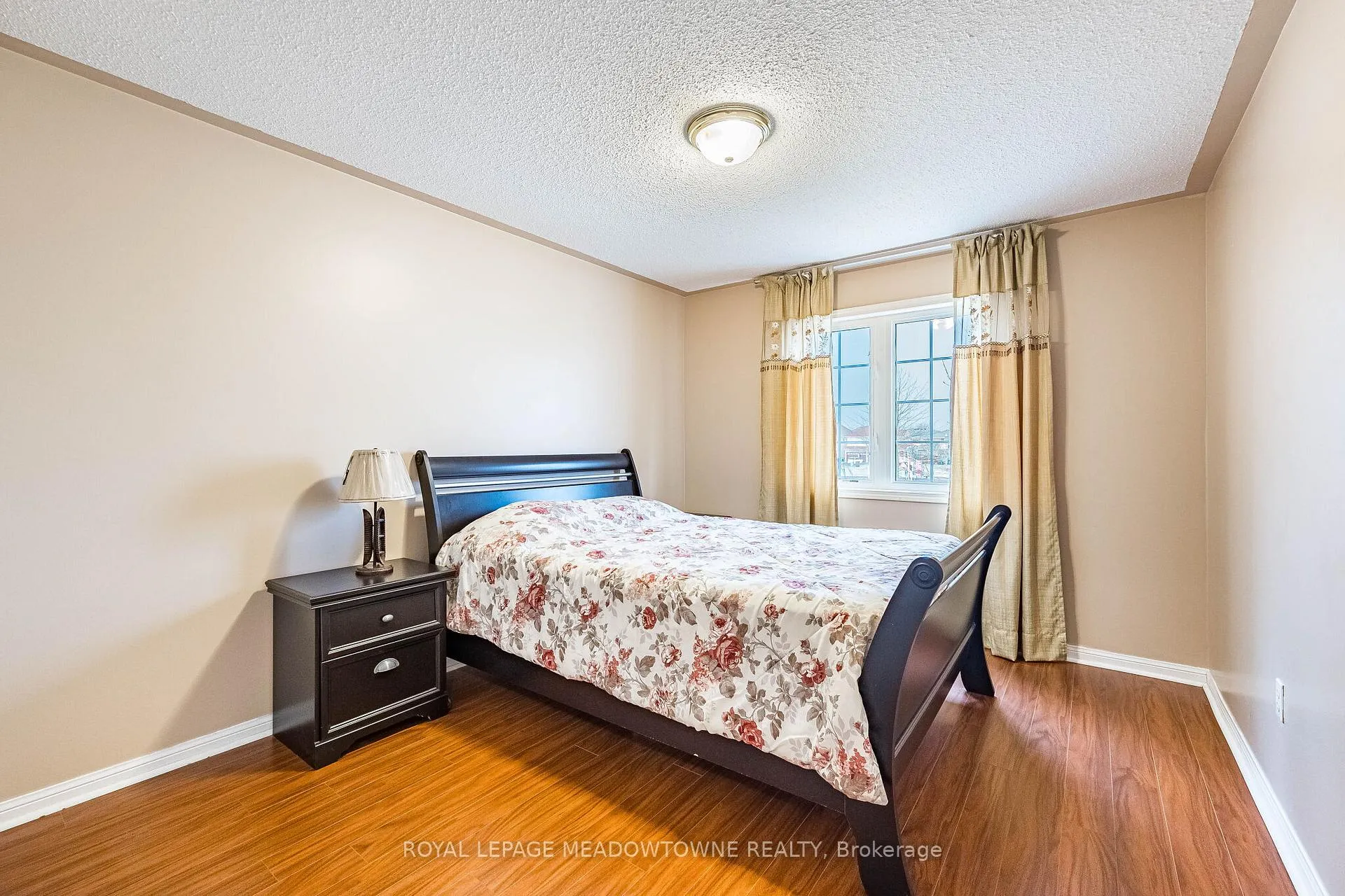Photo 35 of 33 Sugarhill Drive, Brampton, Fletcher's Meadow — HOMEH