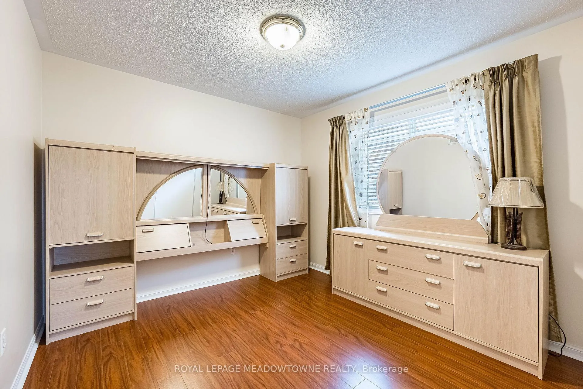 Photo 38 of 33 Sugarhill Drive, Brampton, Fletcher's Meadow — HOMEH
