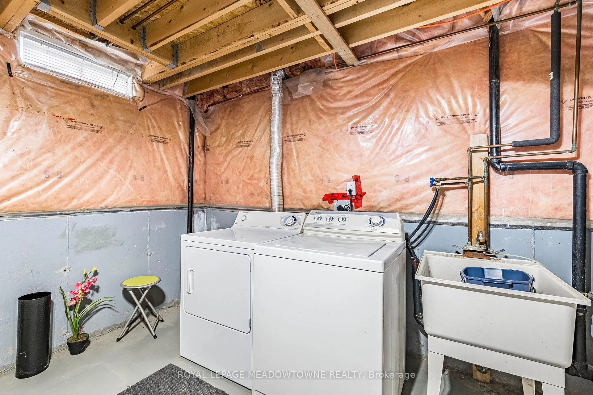 Photo 43 of 33 Sugarhill Drive, Brampton, Fletcher's Meadow — HOMEH