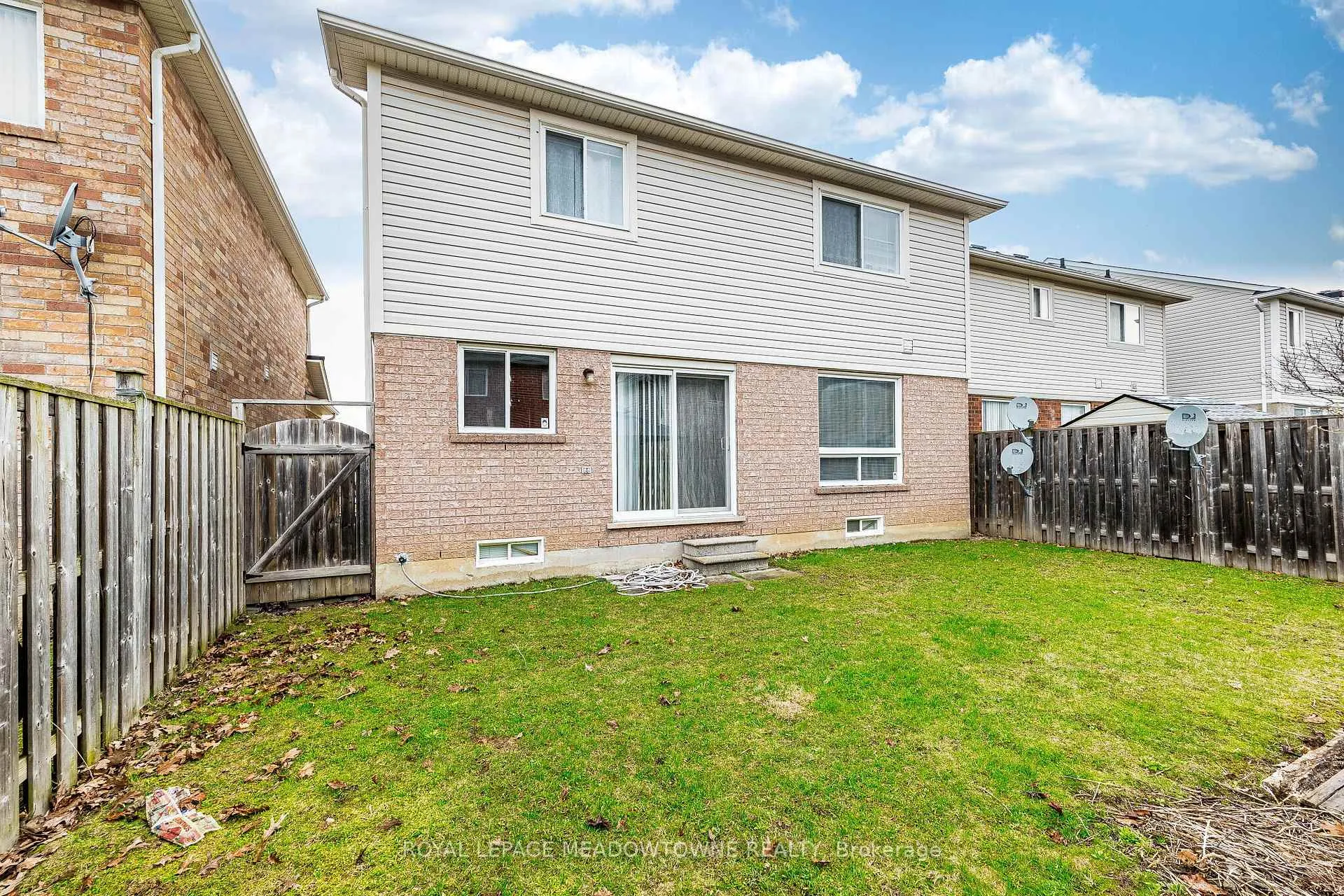 Photo 45 of 33 Sugarhill Drive, Brampton, Fletcher's Meadow — HOMEH