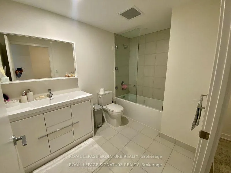 Photo 8 of Unit 1313, 212 King William Street, Hamilton, Beasley — HOMEH