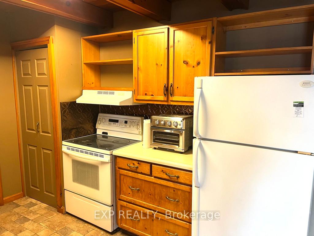Photo 12 of 14121 Belmont Road, Central Elgin, Belmont — HOMEH