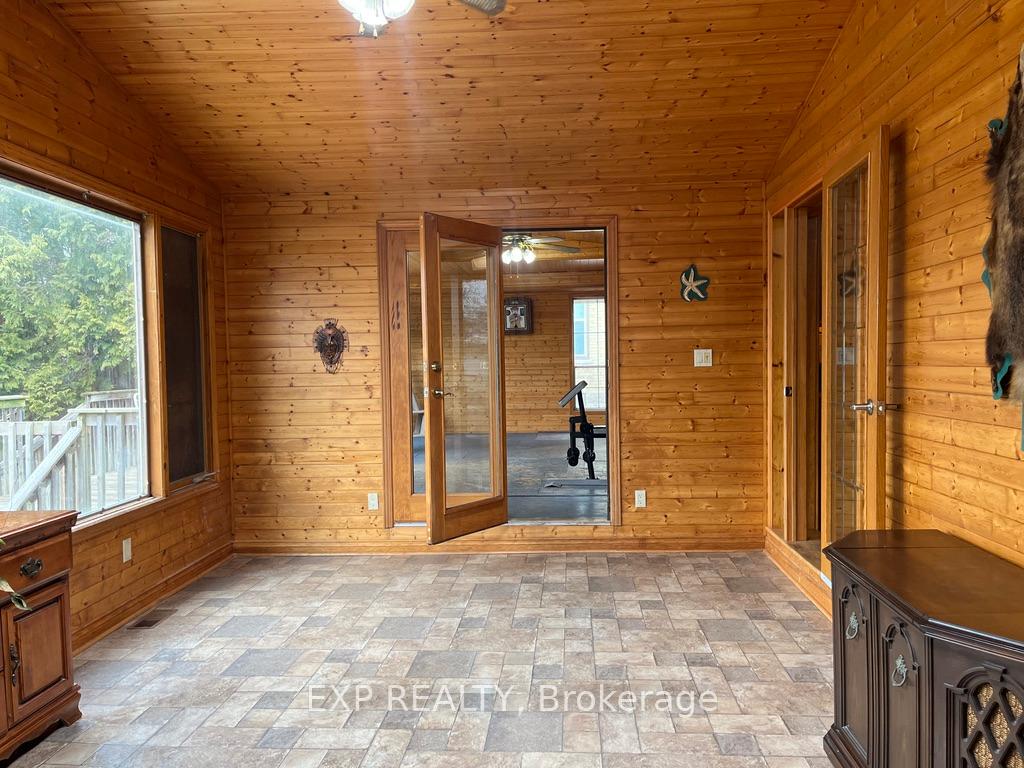 Photo 14 of 14121 Belmont Road, Central Elgin, Belmont — HOMEH
