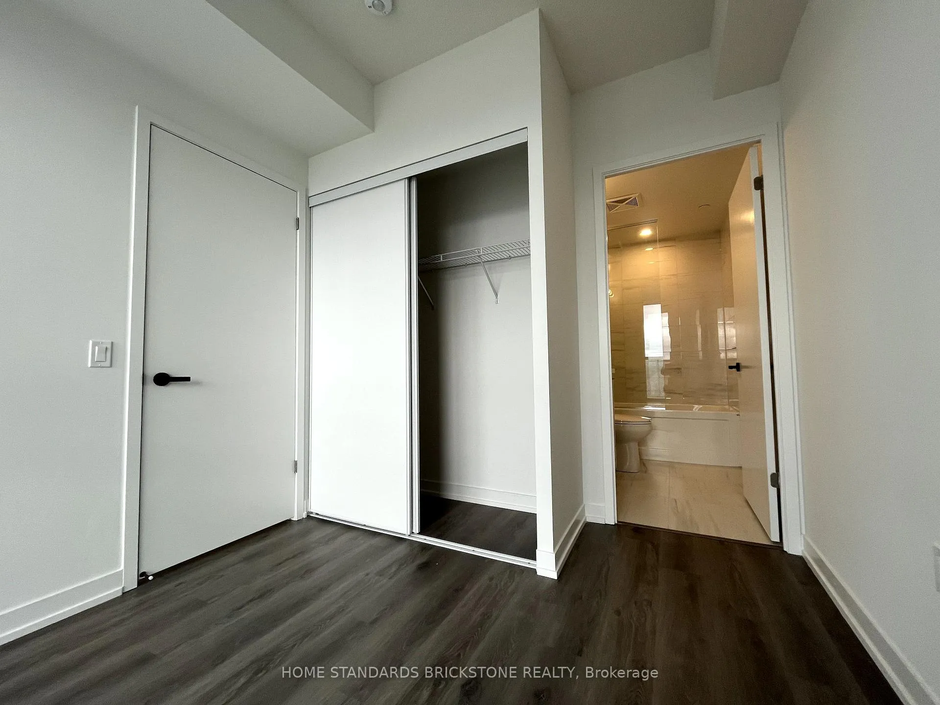 Photo 11 of Unit 3208, 225 Commerce Street, Vaughan, Vaughan Corporate Centre — HOMEH
