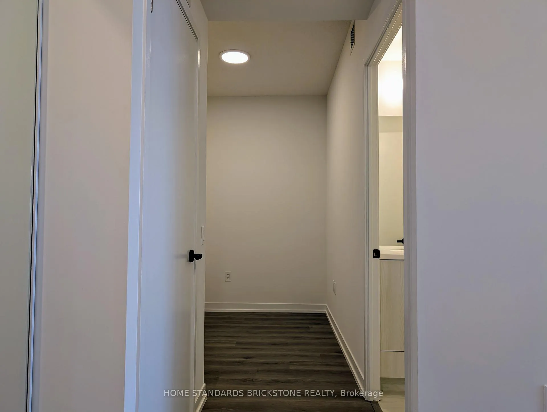 Photo 13 of Unit 3208, 225 Commerce Street, Vaughan, Vaughan Corporate Centre — HOMEH