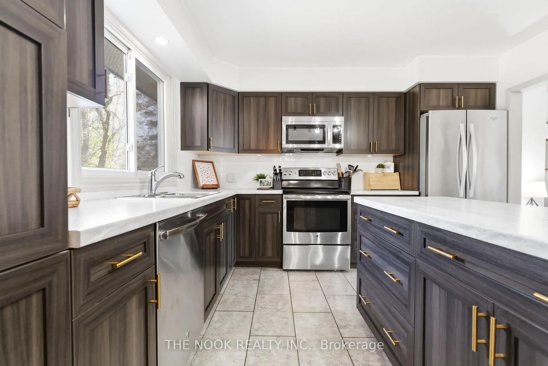 Photo 15 of 270 St. Lawrence Street E, Centre Hastings — HOMEH