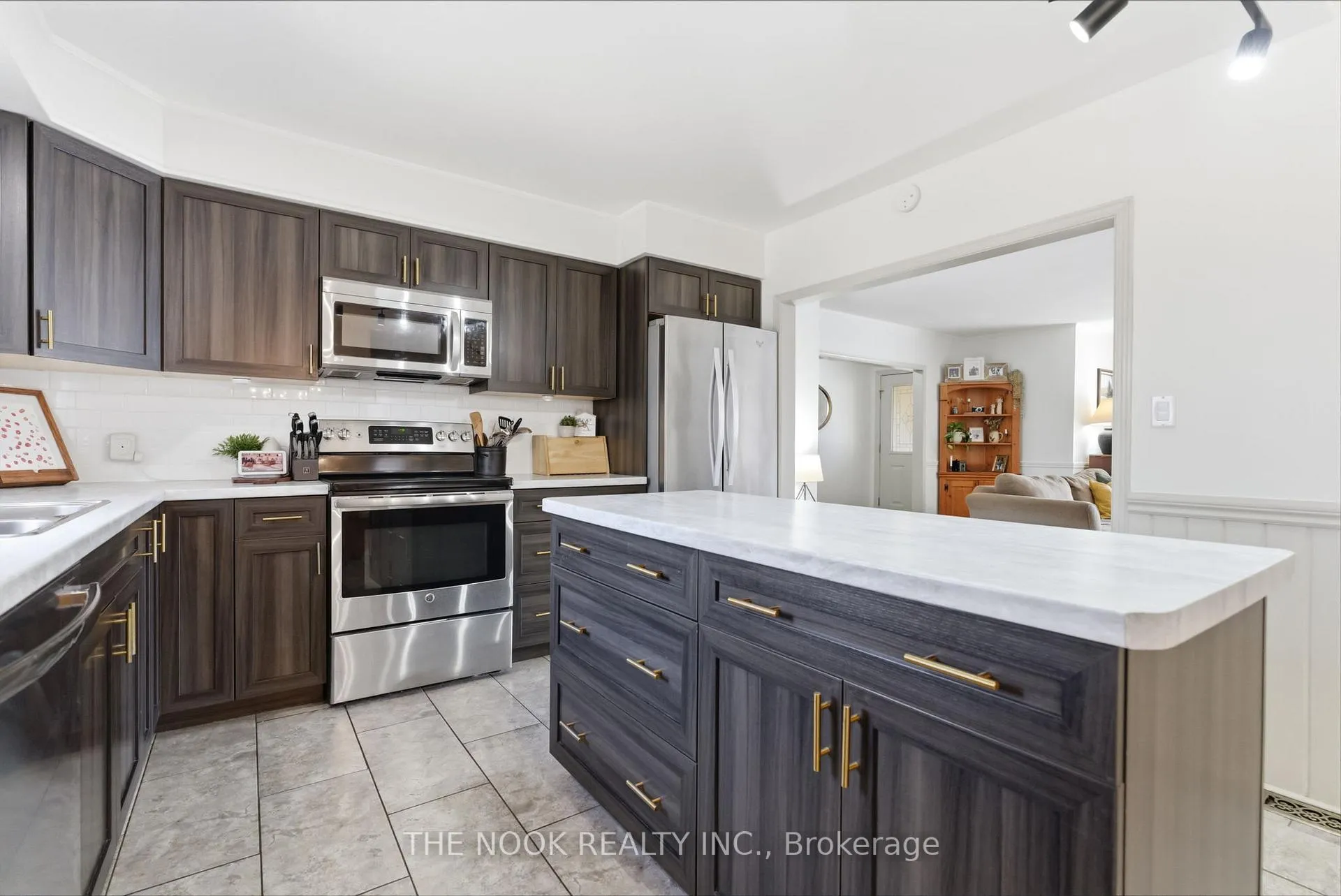 Photo 17 of 270 St. Lawrence Street E, Centre Hastings — HOMEH