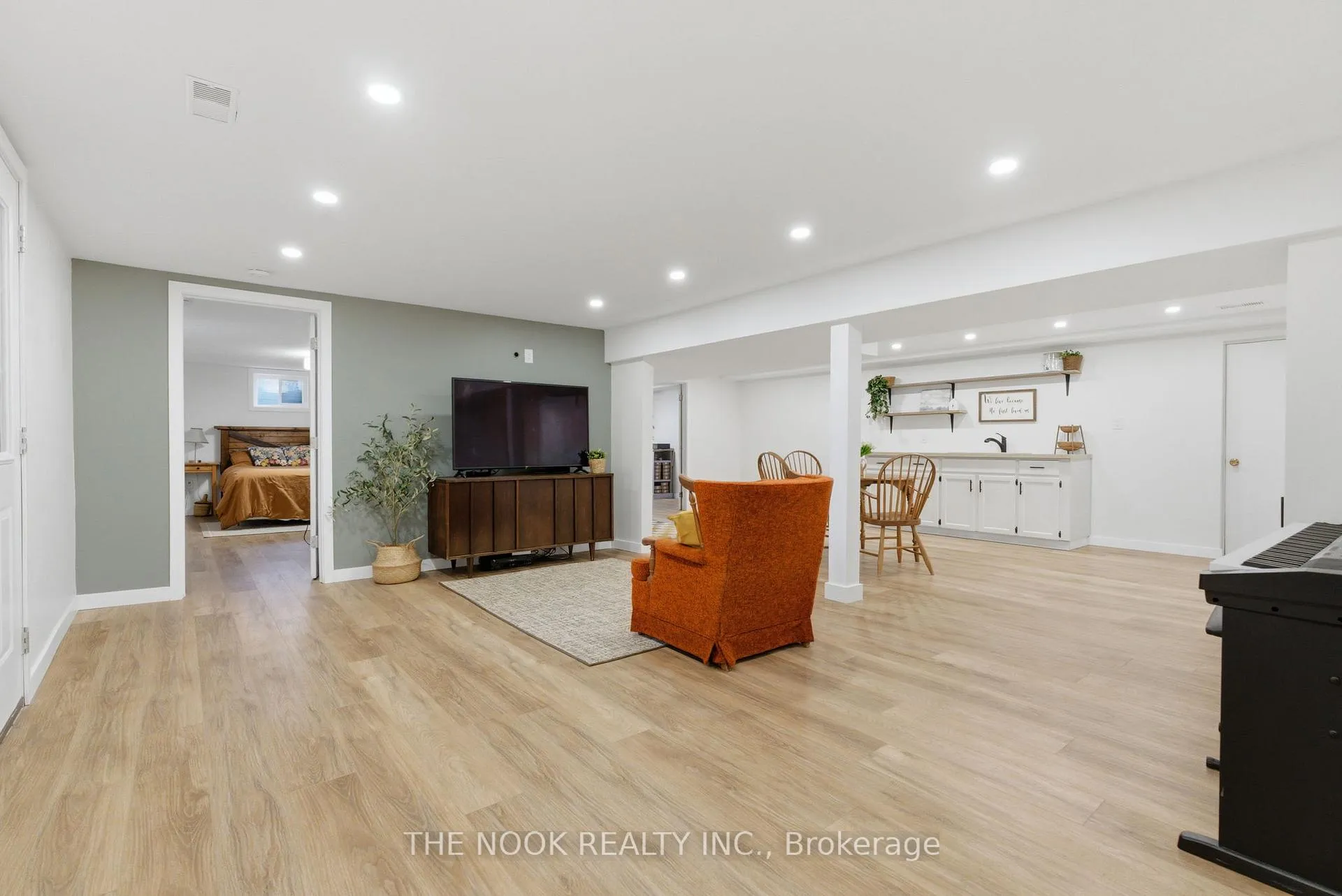 Photo 30 of 270 St. Lawrence Street E, Centre Hastings — HOMEH