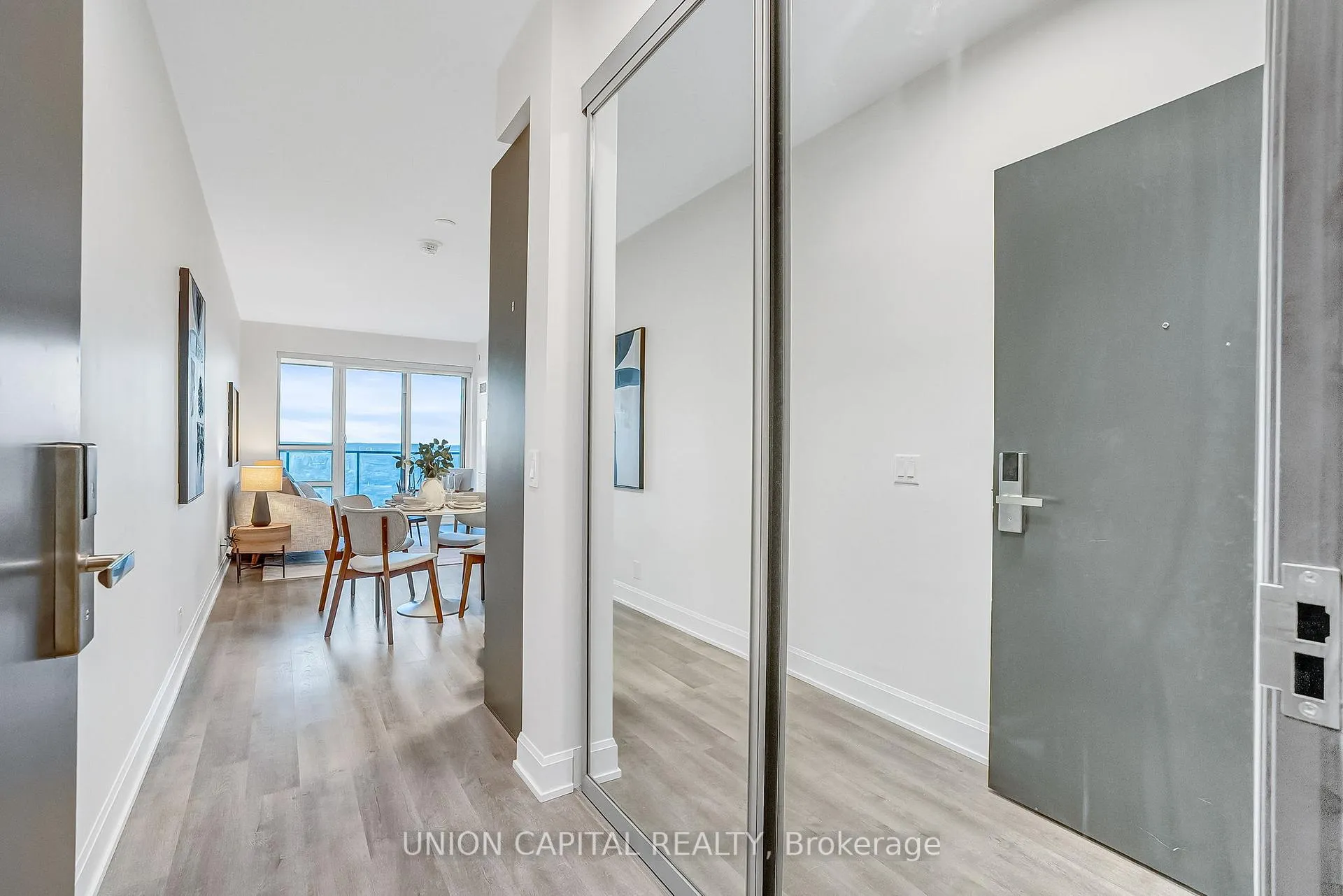 Photo 6 of Unit 3102, 12 Gandhi Lane, Markham, Commerce Valley — HOMEH