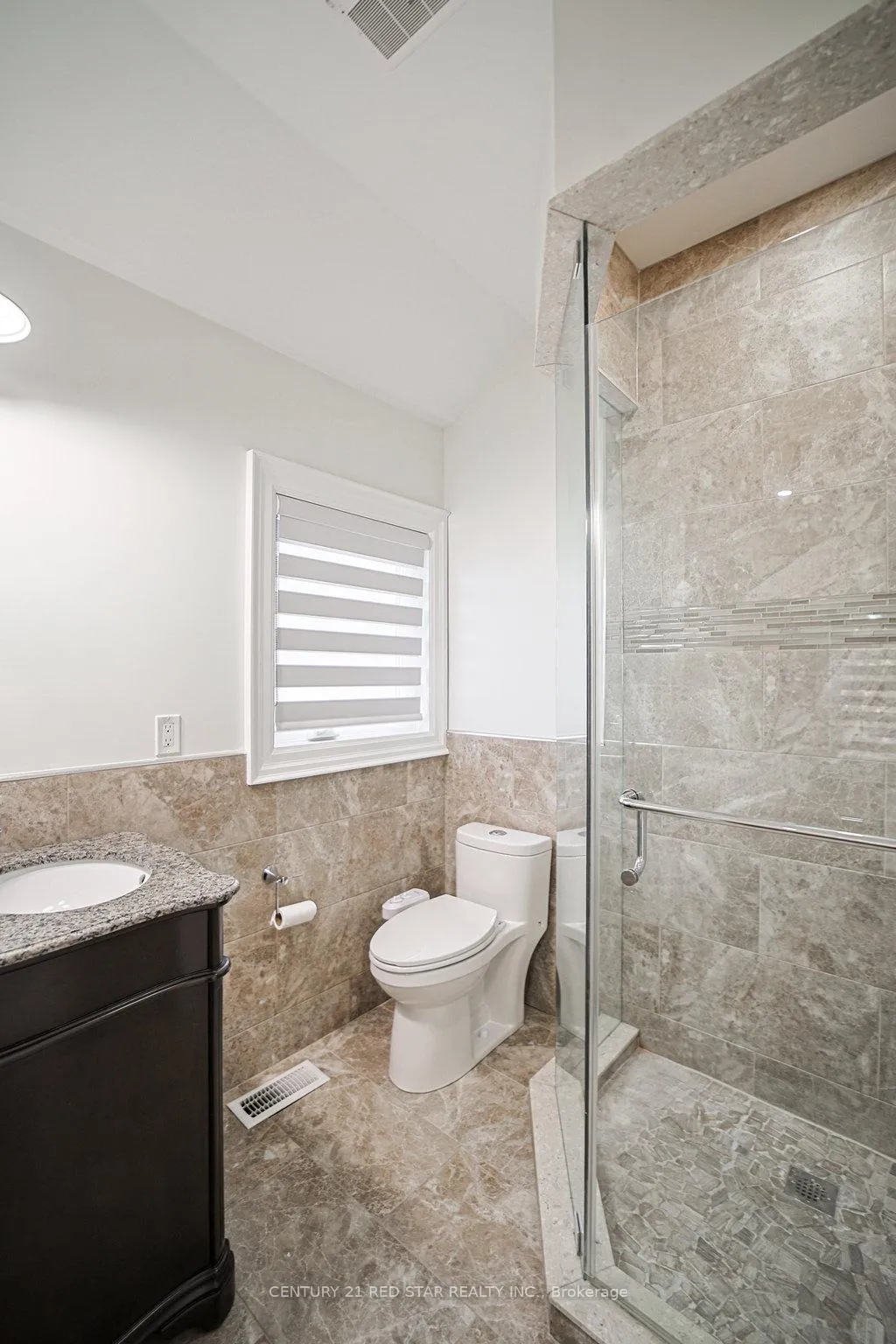 Photo 23 of 164 Elmhurst Drive, Etobicoke, Rexdale-Kipling — HOMEH