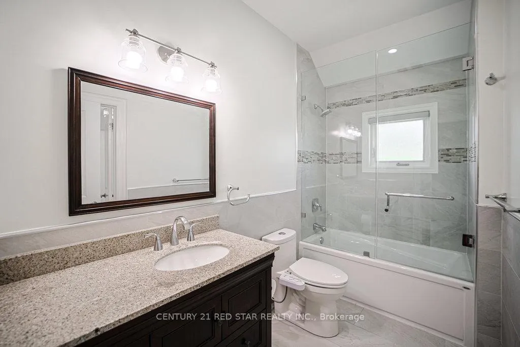 Photo 25 of 164 Elmhurst Drive, Etobicoke, Rexdale-Kipling — HOMEH
