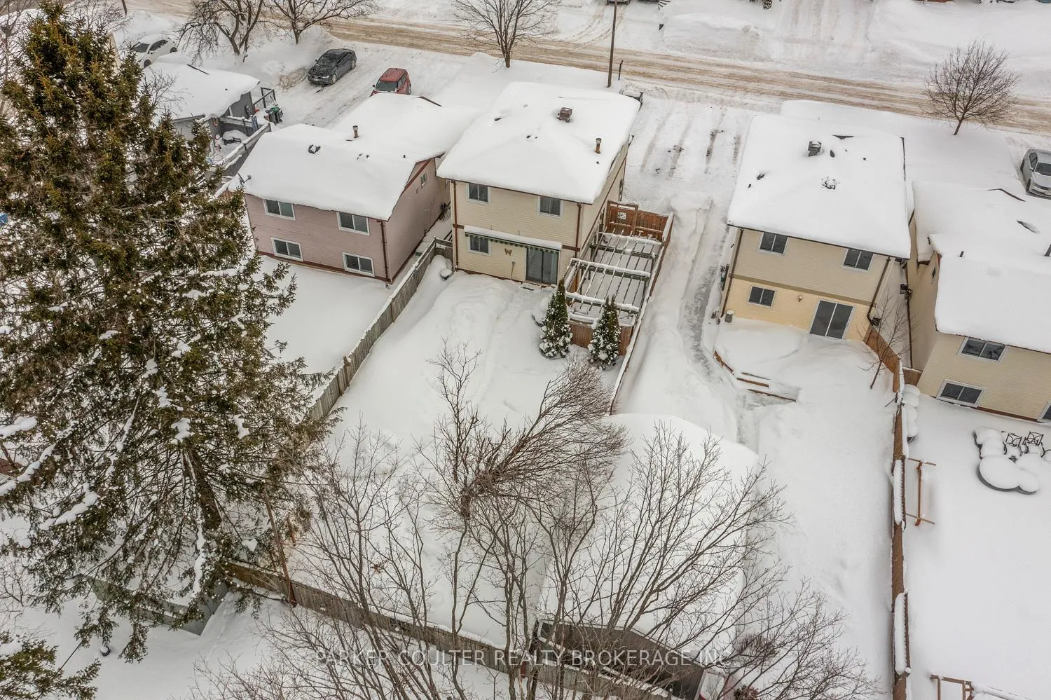 Photo 33 of 30 Janice Drive, Barrie, Sunnidale — HOMEH