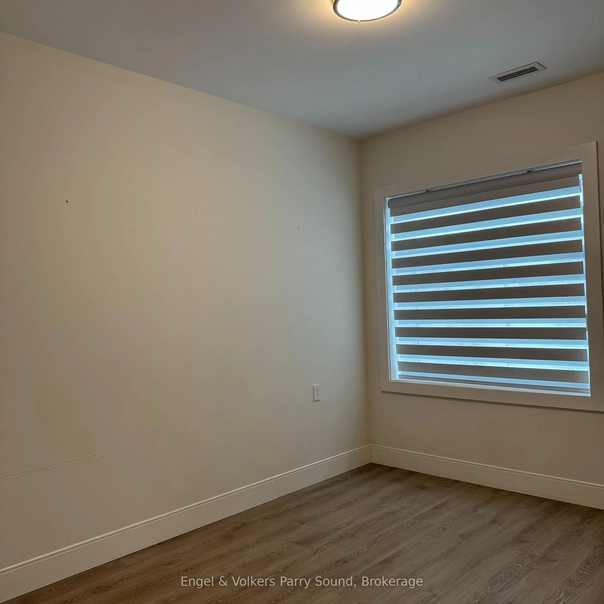 Photo 8 of Unit 204, 410 First Street N, Gravenhurst, Wood (Gravenhurst) — HOMEH