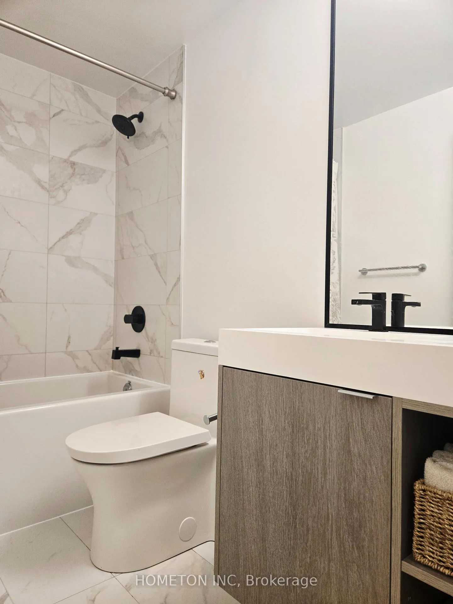 Photo 6 of Unit TH102, 254 Lawrence Avenue W, Toronto, Lawrence Park North — HOMEH