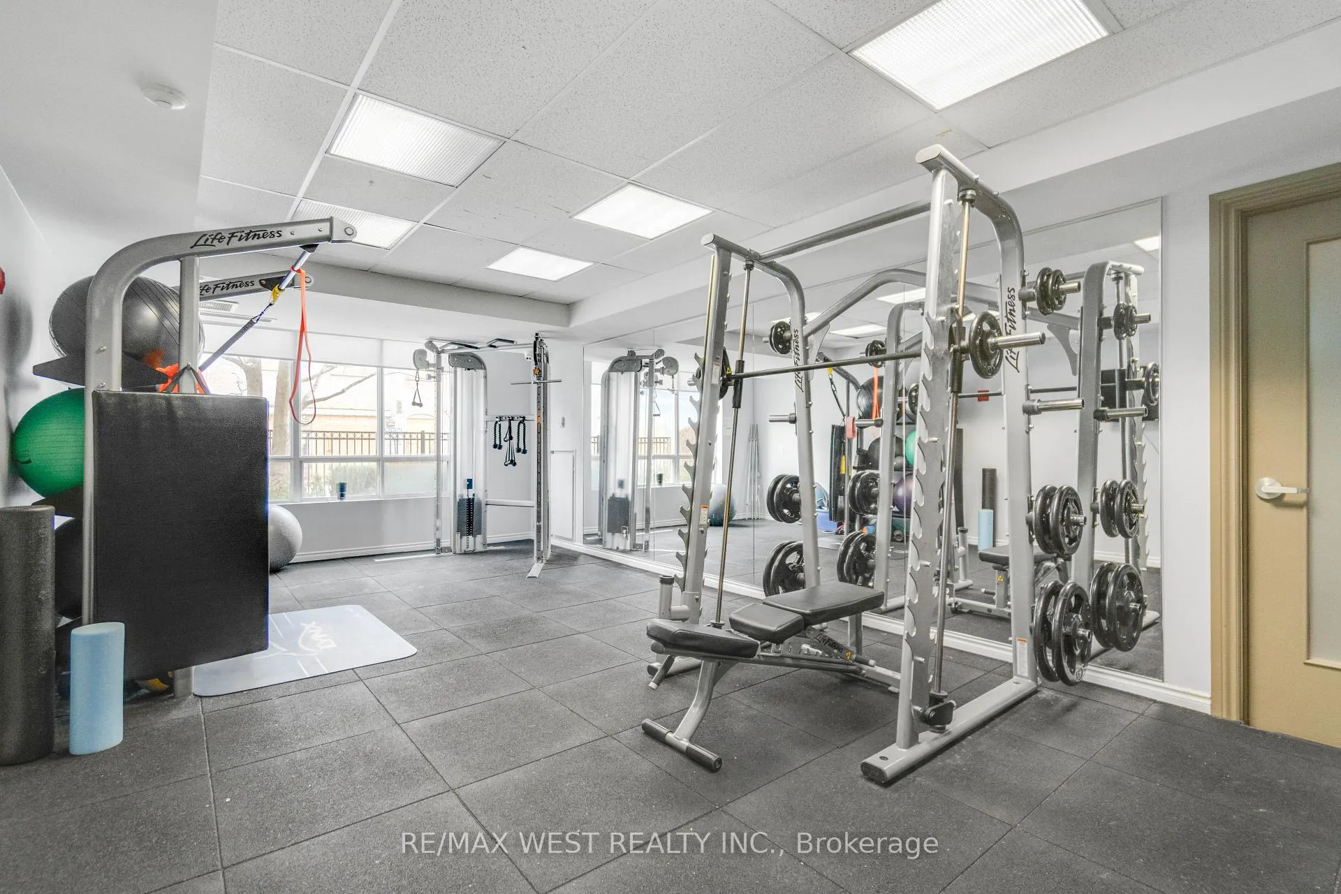 Photo 11 of Unit 202, 18 Stafford Street, Toronto, Niagara — HOMEH