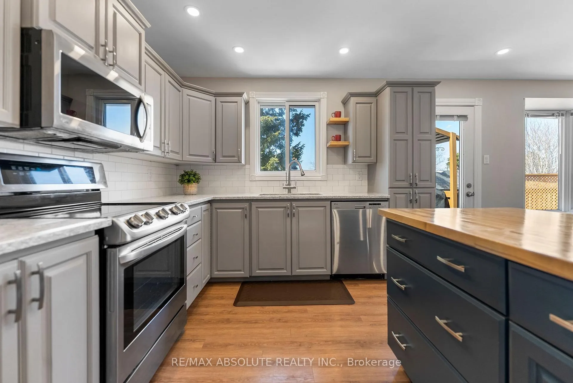 Photo 6 of 5 Gardner Street, Arnprior — HOMEH