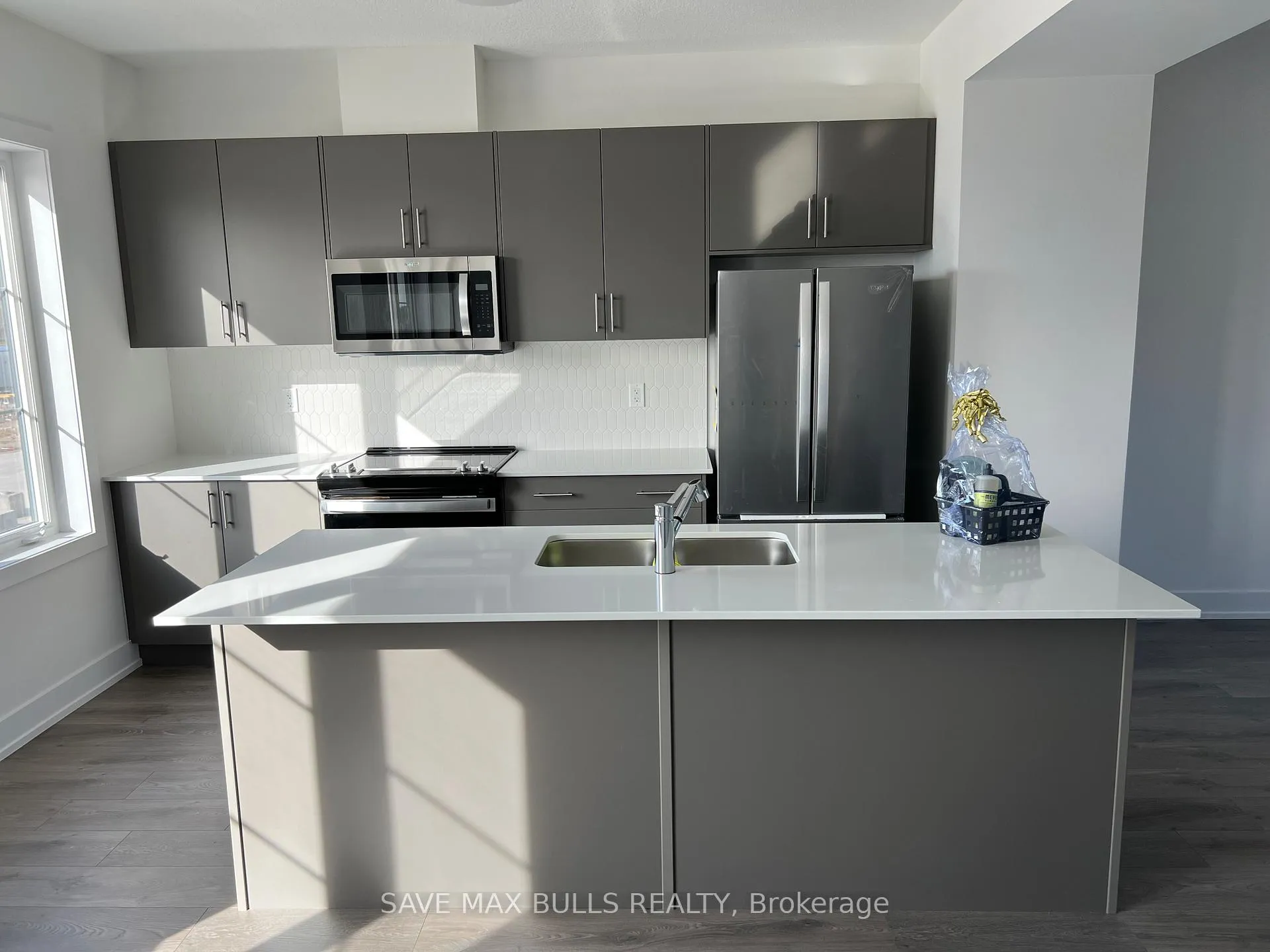 Photo 8 of 32 Balladry Boulevard, Stratford — HOMEH