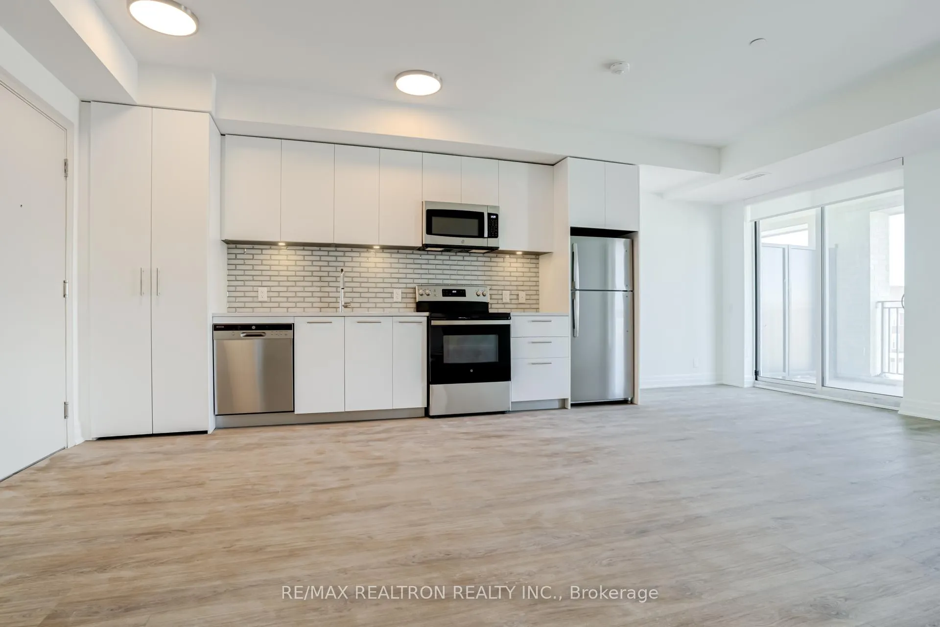 Photo 10 of Unit 339, 101 Cathedral High Street, Markham, Cathedraltown — HOMEH