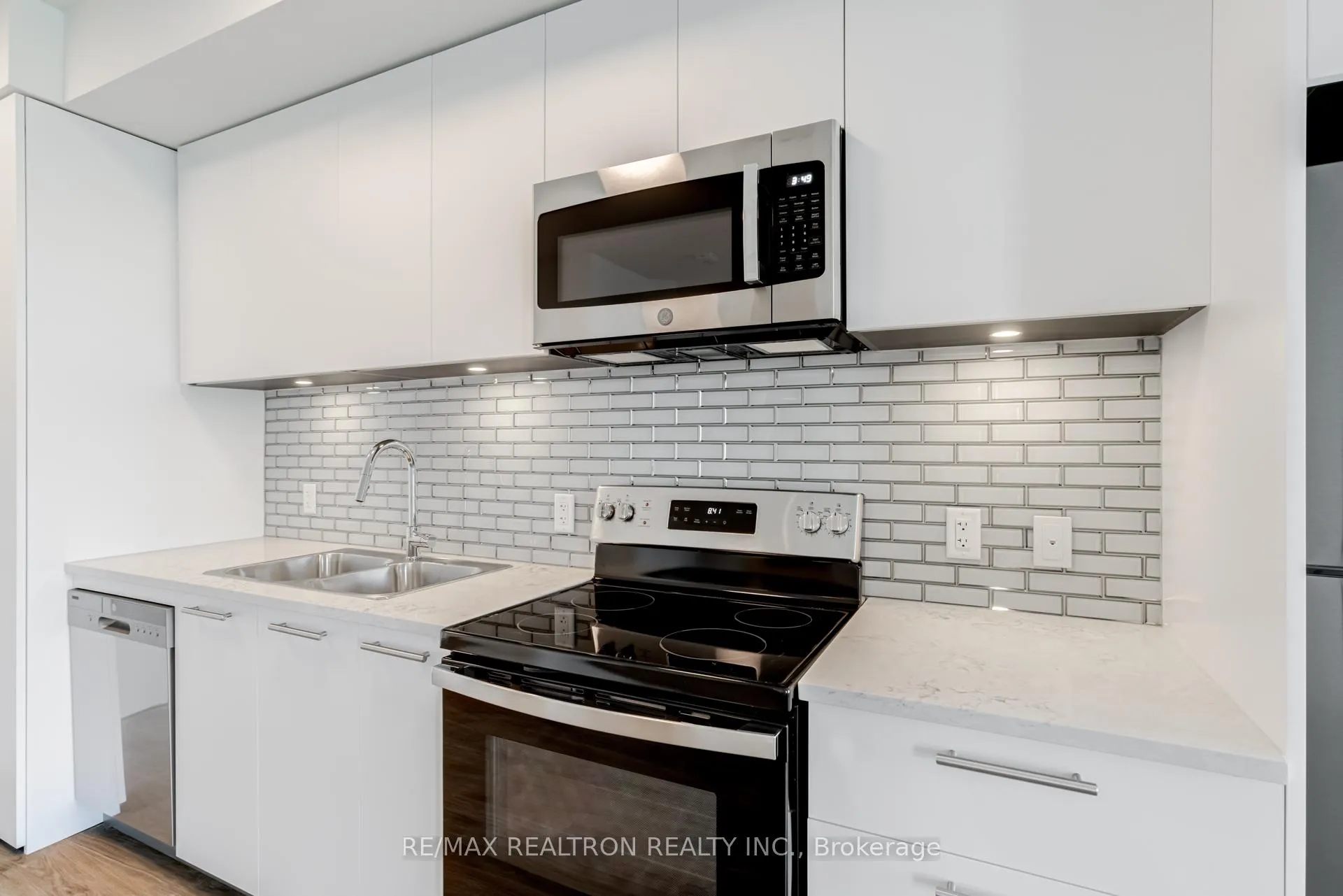 Photo 16 of Unit 339, 101 Cathedral High Street, Markham, Cathedraltown — HOMEH