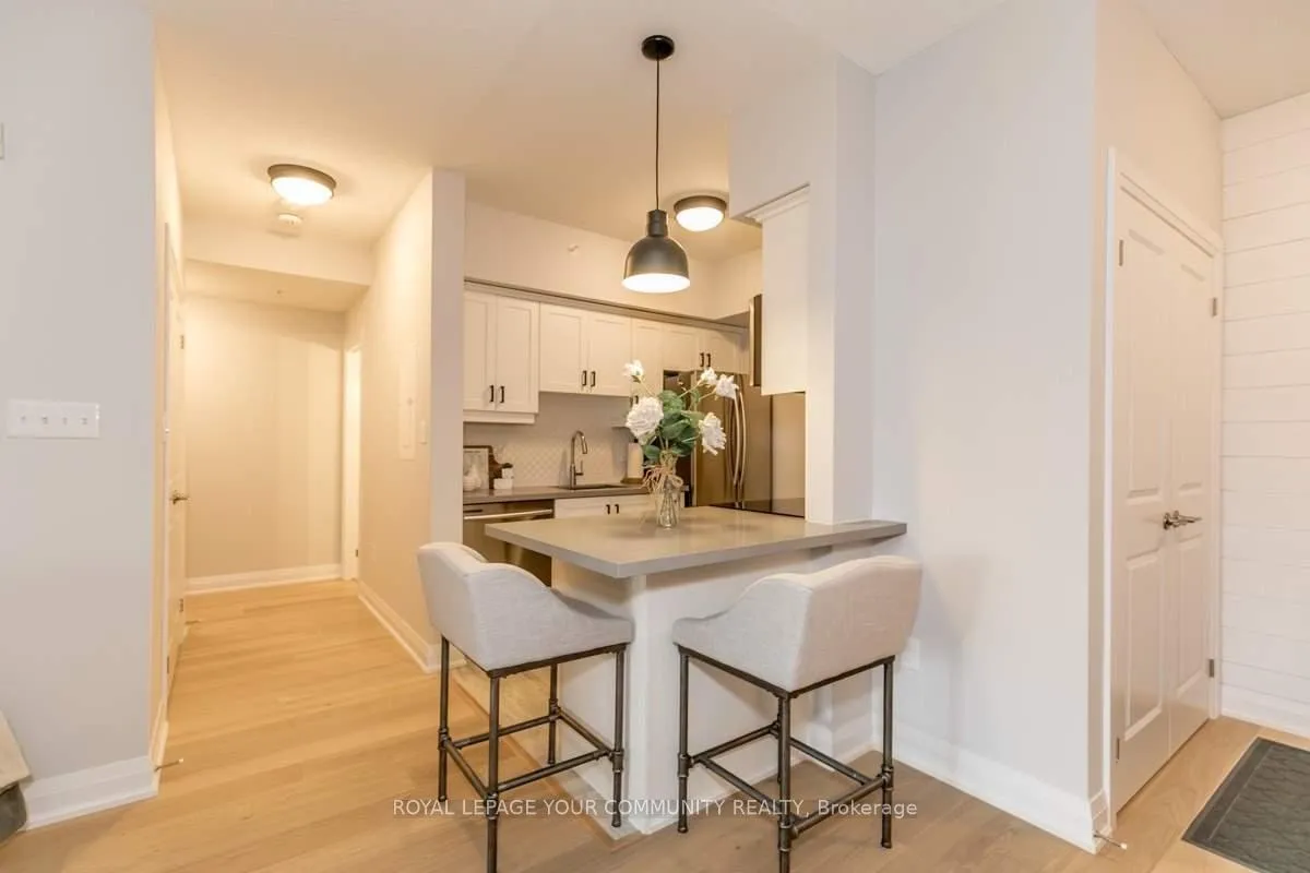 Photo 6 of Unit 308, 5 Greenwich Street, Barrie, Ardagh — HOMEH