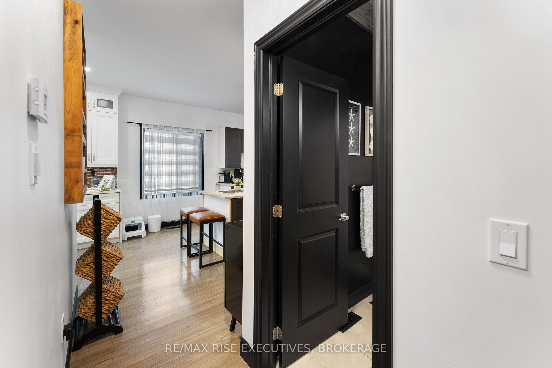 Photo 13 of 28 Walnut Crescent, Belleville, Thurlow Ward — HOMEH