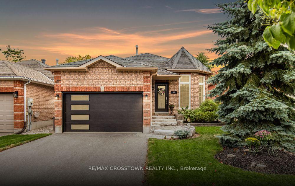 Photo 1 of 57 Forest Dale Drive, Barrie, Little Lake — HOMEH