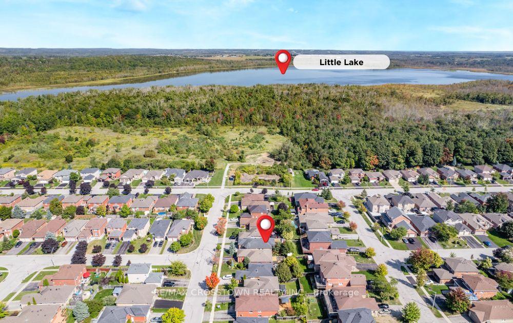 Photo 45 of 57 Forest Dale Drive, Barrie, Little Lake — HOMEH