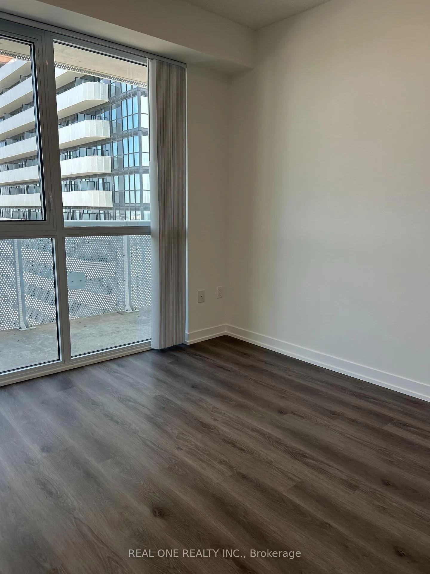 Photo 14 of Unit 3105, 225 Commerce Street, Vaughan, Vaughan Corporate Centre — HOMEH