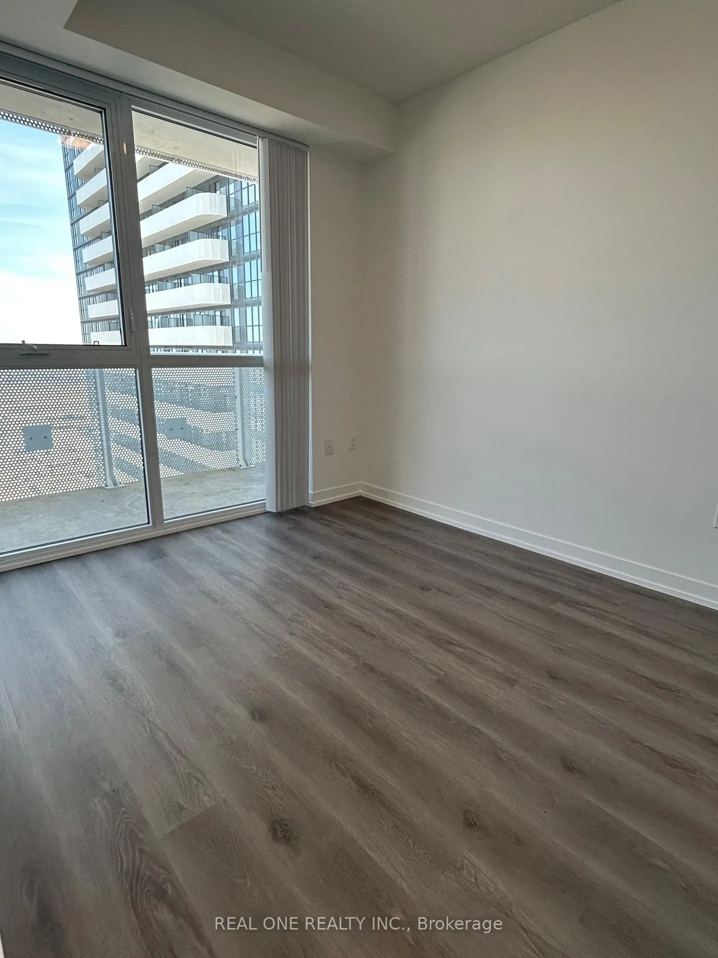 Photo 15 of Unit 3105, 225 Commerce Street, Vaughan, Vaughan Corporate Centre — HOMEH
