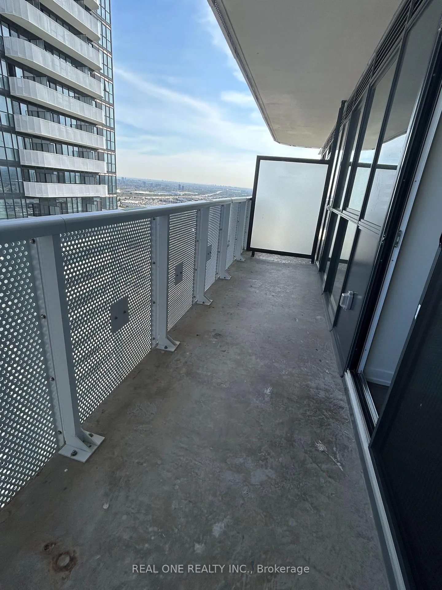 Photo 17 of Unit 3105, 225 Commerce Street, Vaughan, Vaughan Corporate Centre — HOMEH