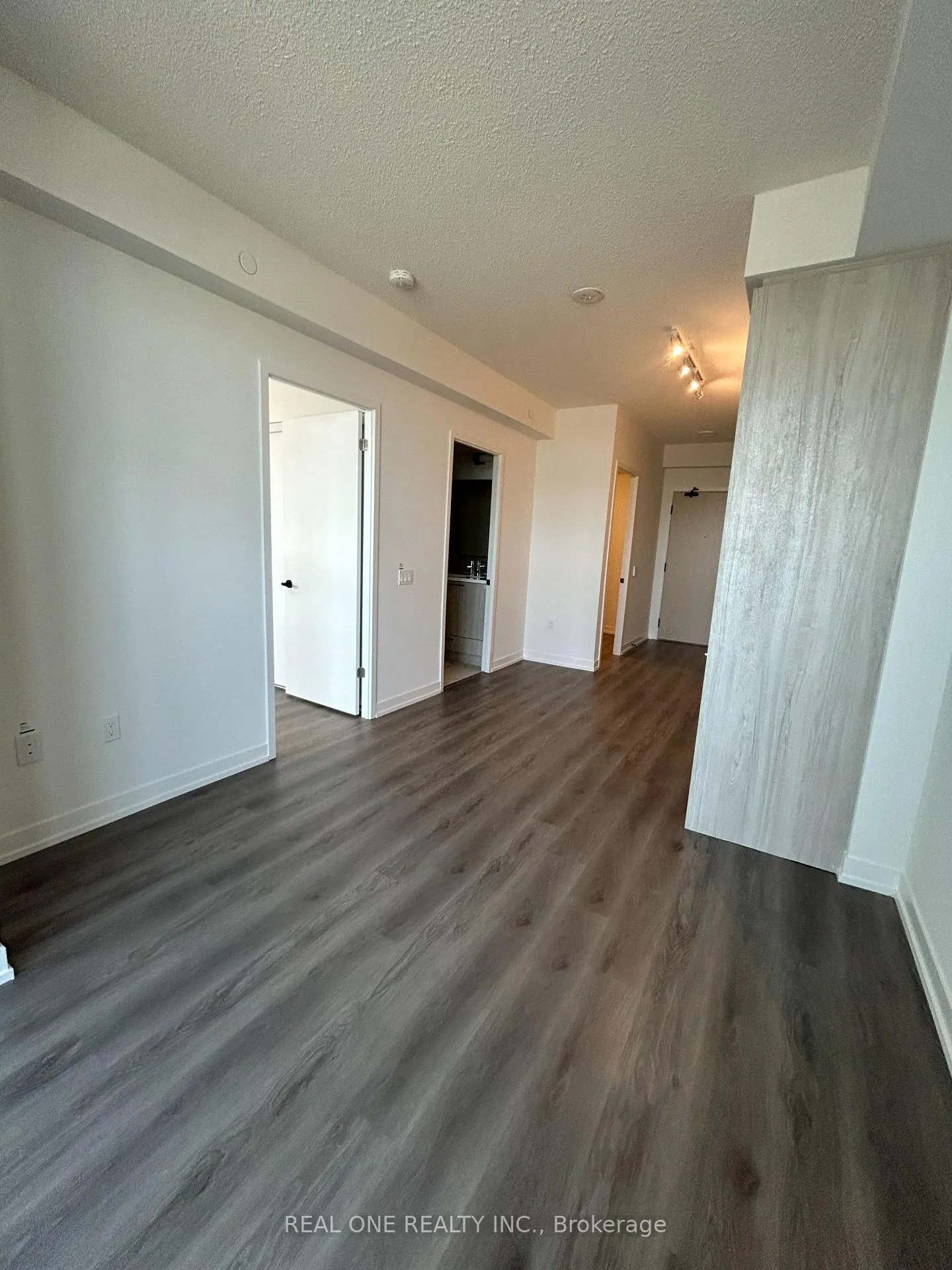 Photo 20 of Unit 3105, 225 Commerce Street, Vaughan, Vaughan Corporate Centre — HOMEH