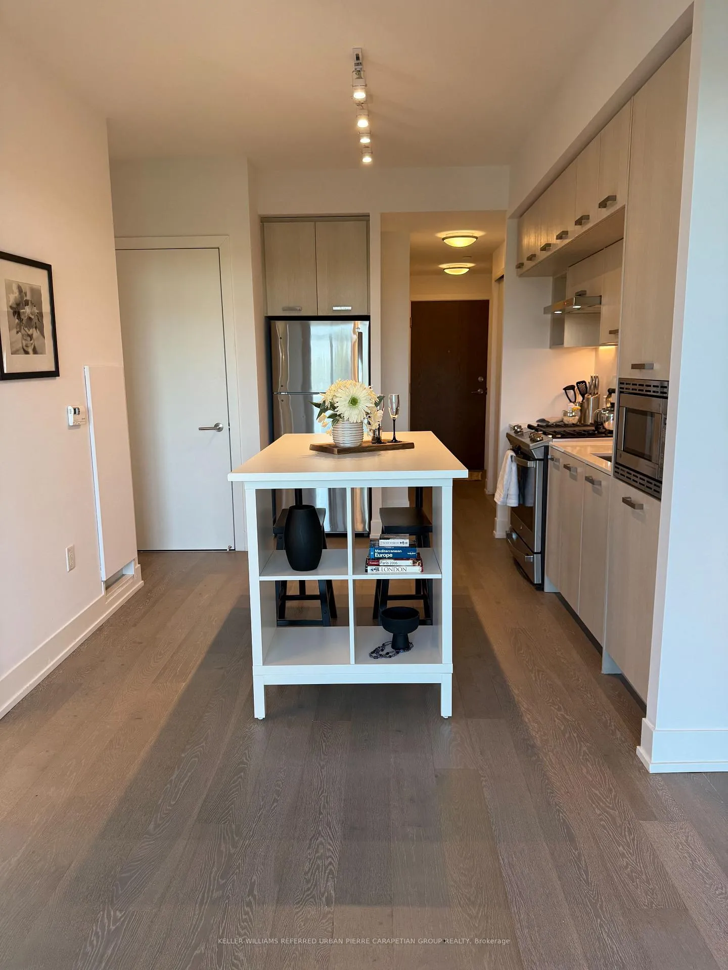 Photo 10 of Unit 504, 1331 Queen Street E, Toronto, Greenwood-Coxwell — HOMEH