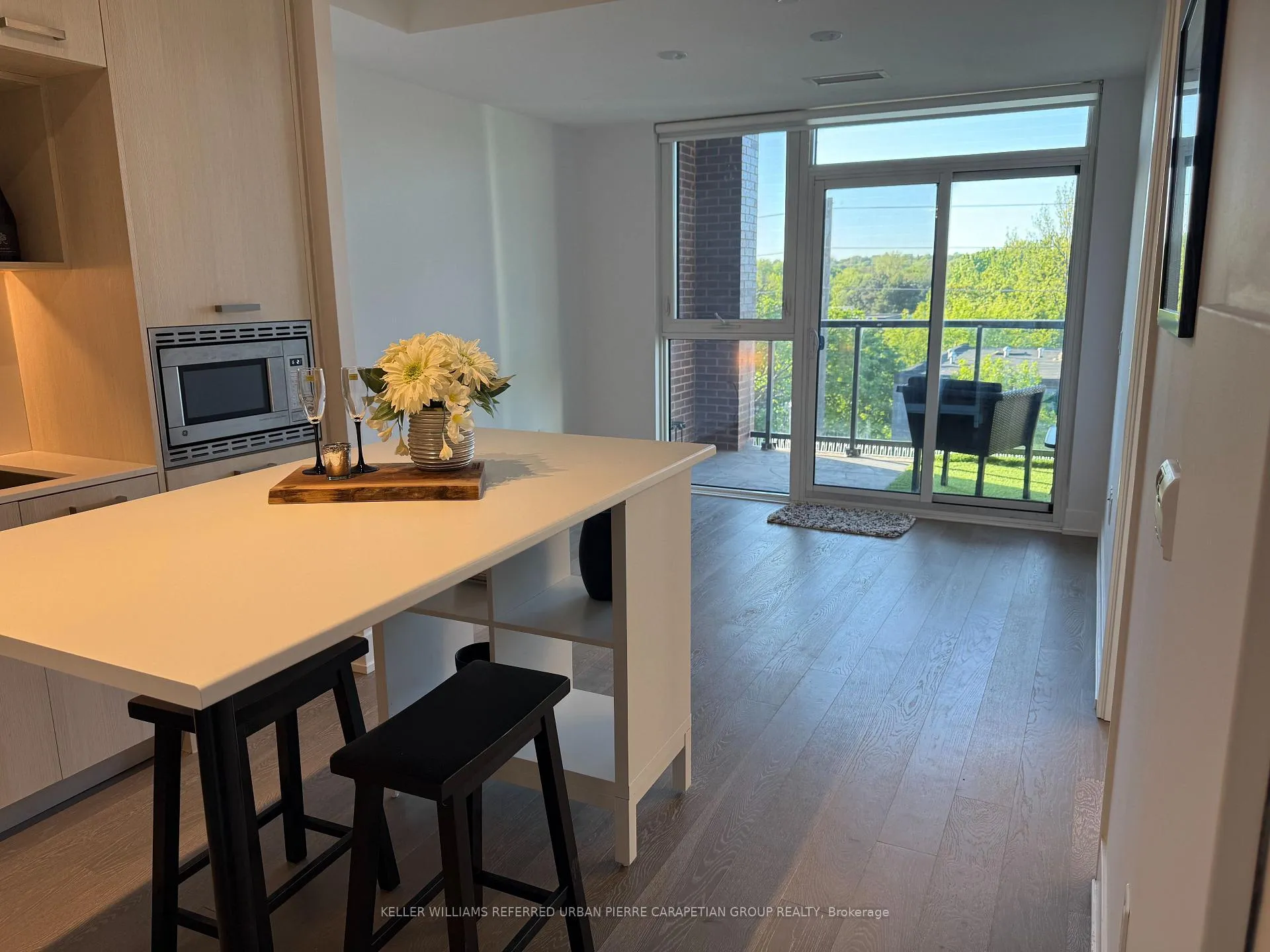 Photo 15 of Unit 504, 1331 Queen Street E, Toronto, Greenwood-Coxwell — HOMEH