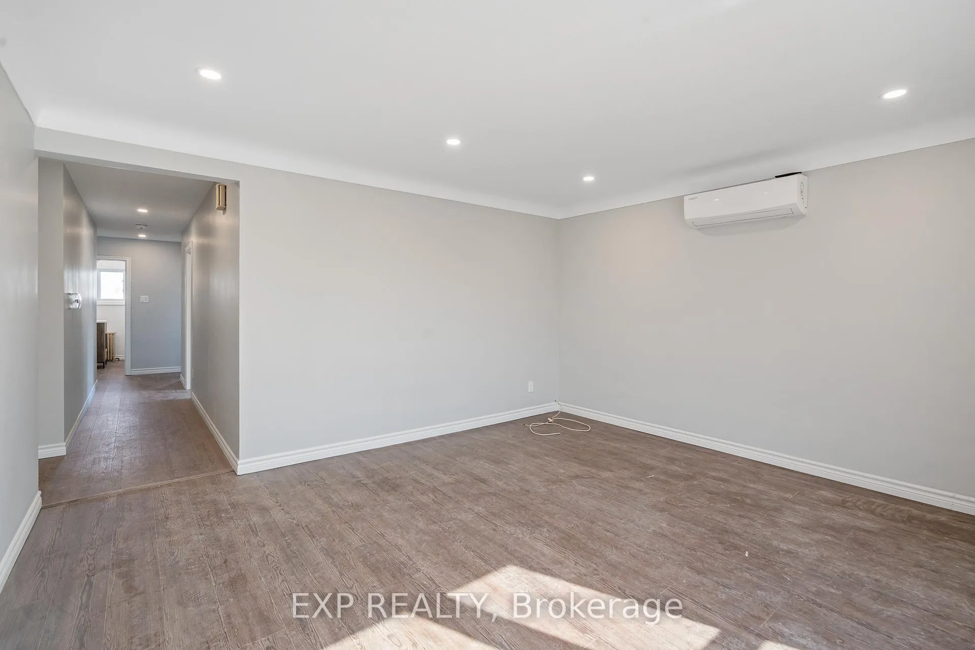 Photo 7 of Unit 2, 44 Metcalfe Street, Thorold, Thorold Downtown — HOMEH