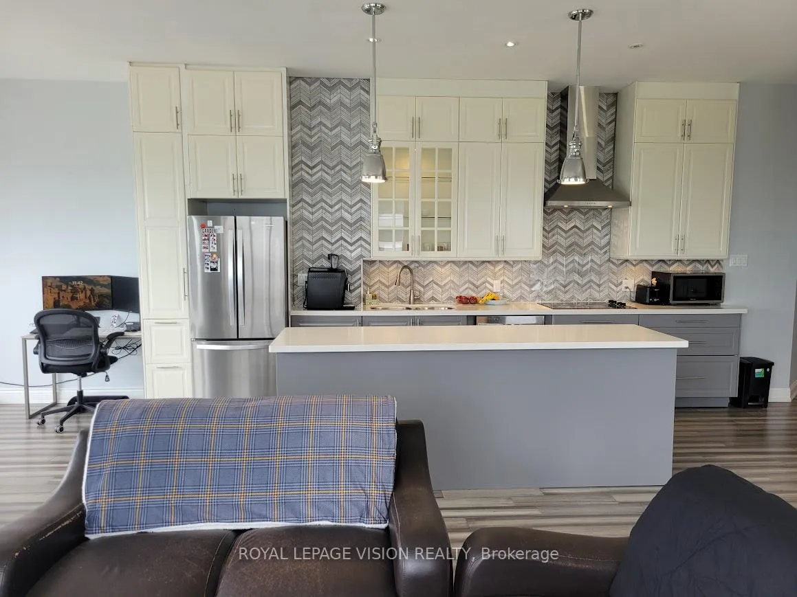 Photo 8 of Unit 1402, 797 Don Mills Road, Toronto, Flemingdon Park — HOMEH