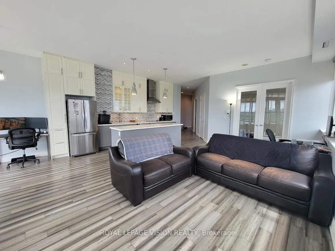 Photo 10 of Unit 1402, 797 Don Mills Road, Toronto, Flemingdon Park — HOMEH