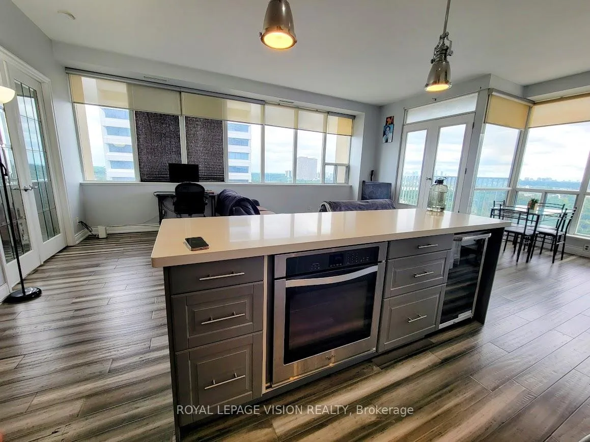 Photo 13 of Unit 1402, 797 Don Mills Road, Toronto, Flemingdon Park — HOMEH