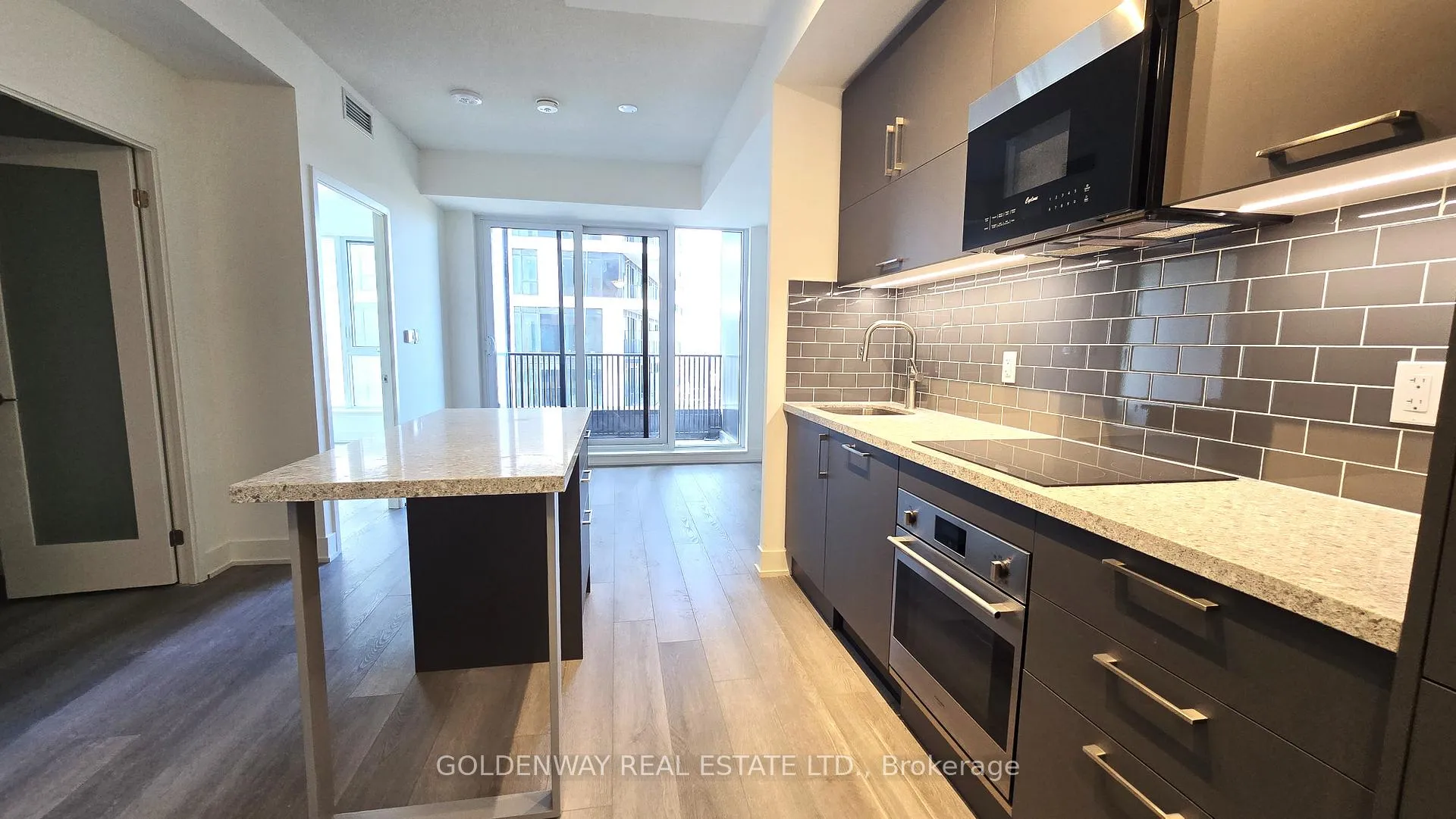 Photo 2 of Unit 2003, 38 Andre De Grasse Street, Markham, Unionville — HOMEH