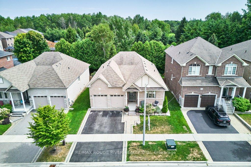 Photo 2 of 51 Elmer Adams Drive, Clarington, Courtice — HOMEH