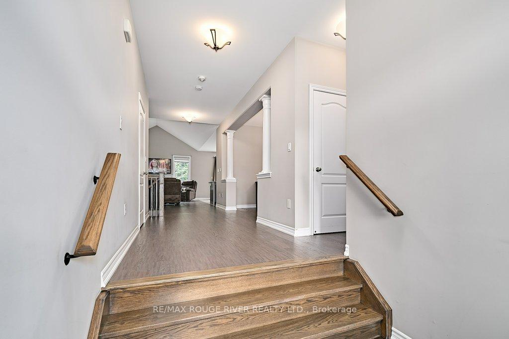 Photo 9 of 51 Elmer Adams Drive, Clarington, Courtice — HOMEH