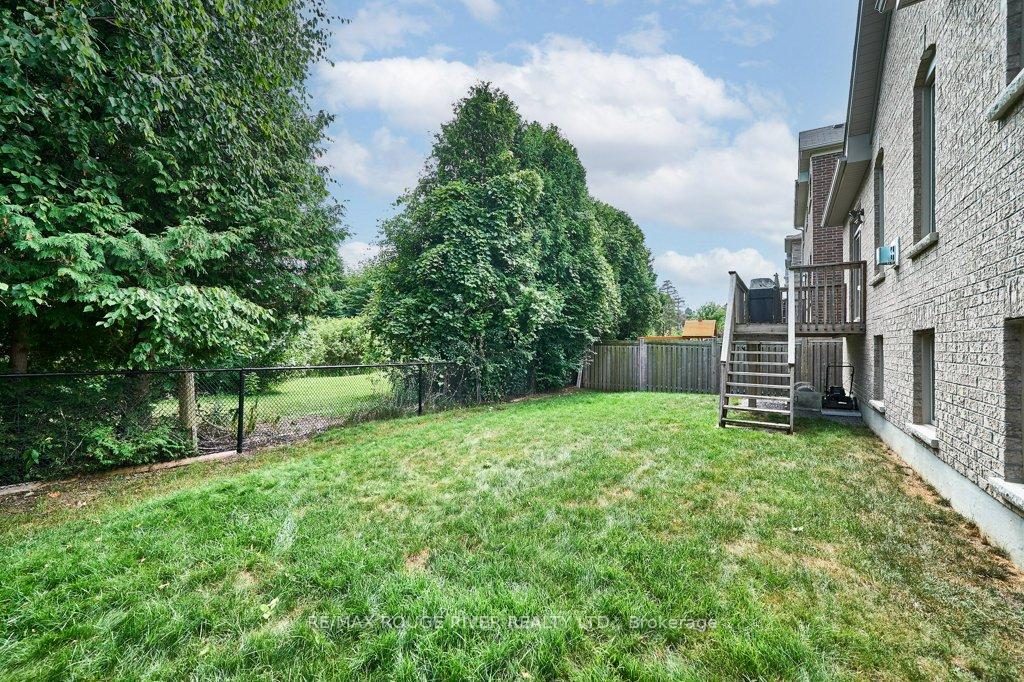 Photo 16 of 51 Elmer Adams Drive, Clarington, Courtice — HOMEH