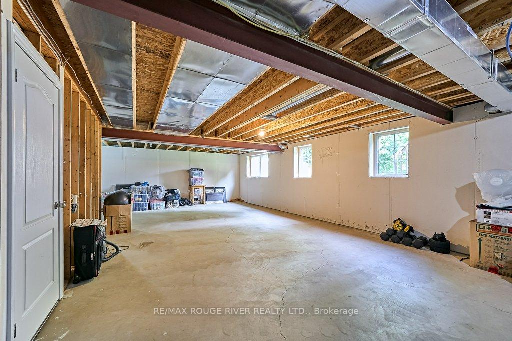 Photo 36 of 51 Elmer Adams Drive, Clarington, Courtice — HOMEH