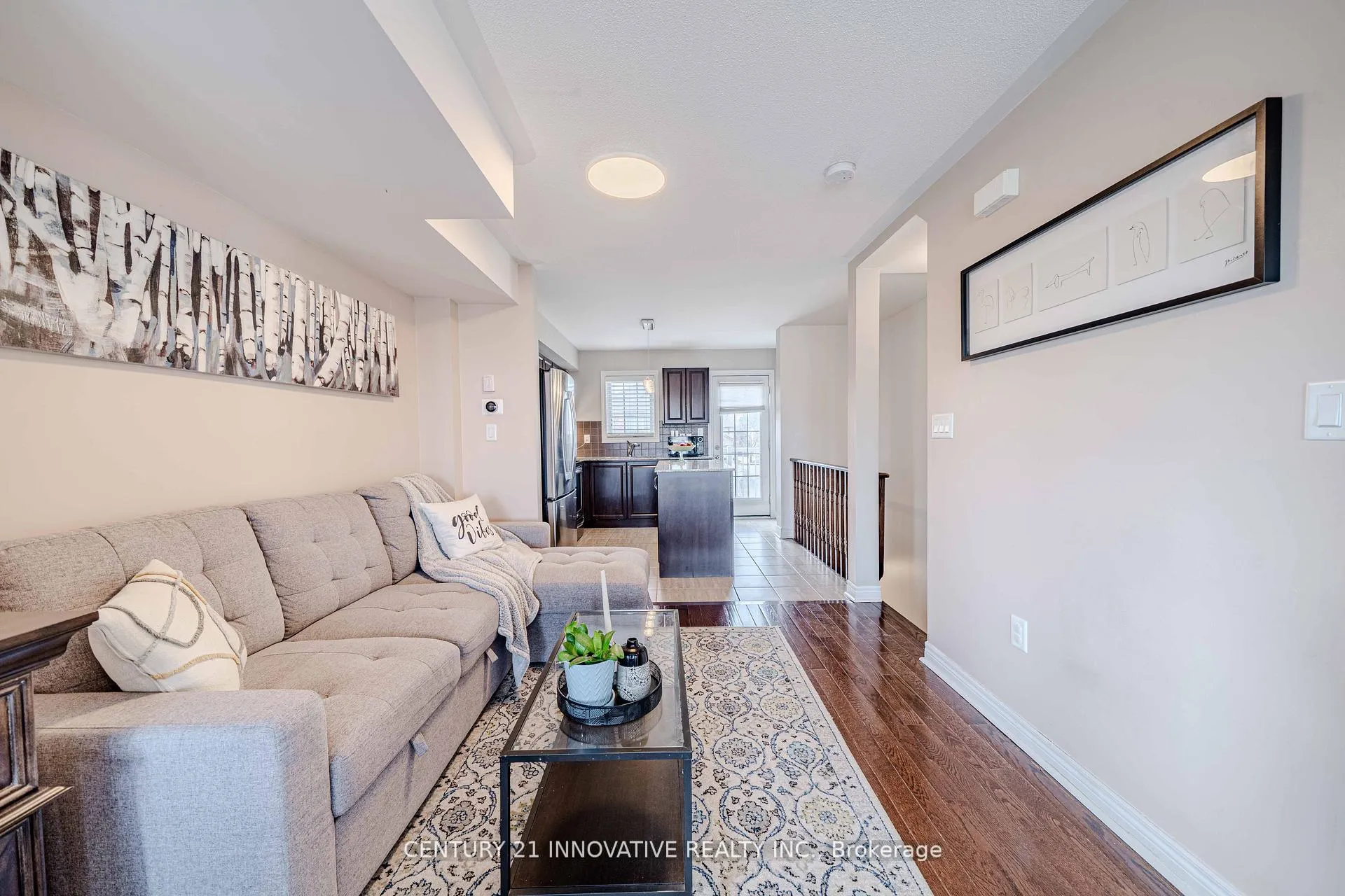 Photo 8 of 61 Cooperage Lane, Ajax, Central — HOMEH